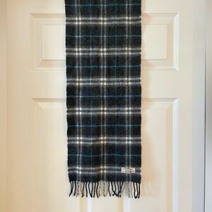 Burberry 100% Lambswool Nova Plaid Scarf